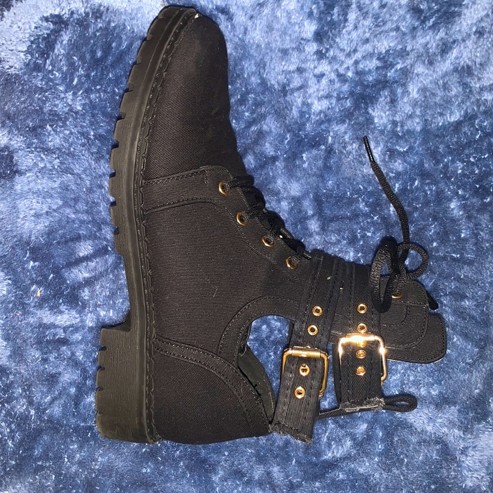 Black boots